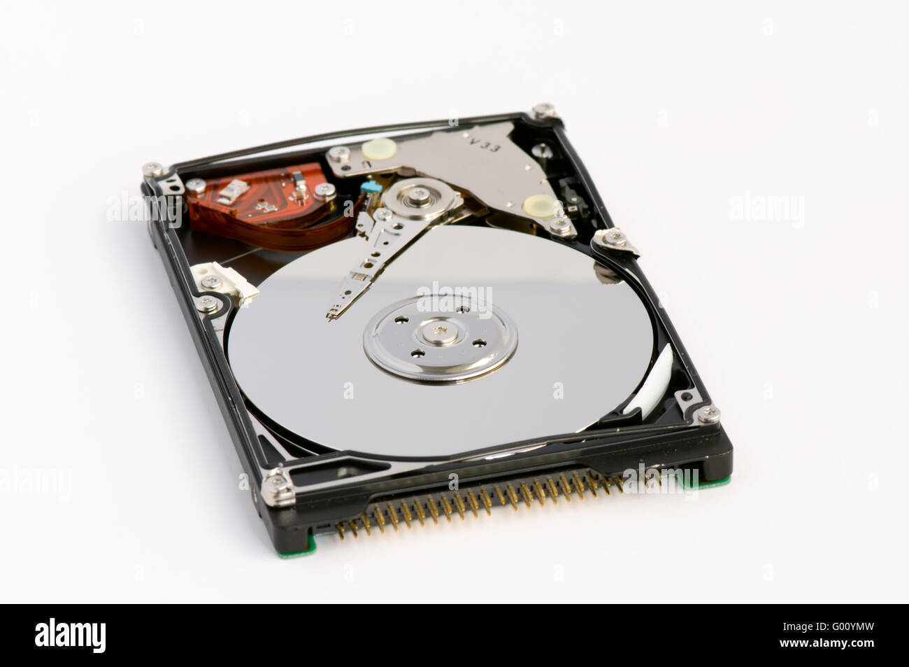 Диск загружен на 100 windows. Мягкий диск для компьютера. Фоновые приложения в деспечер задач. На сколько должен грузиться диск в играх. Процесс system диск.