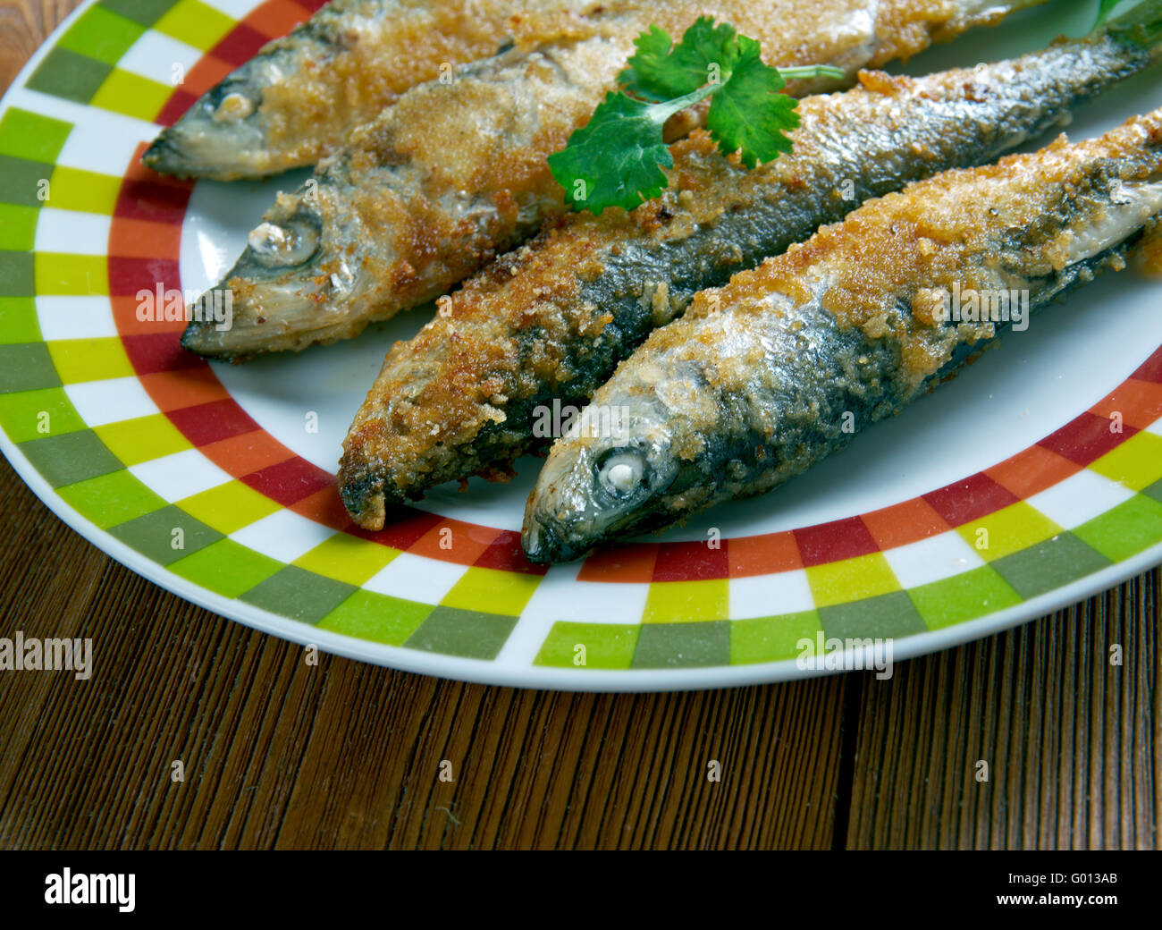 Whole anchovies hires stock photography and images Alamy