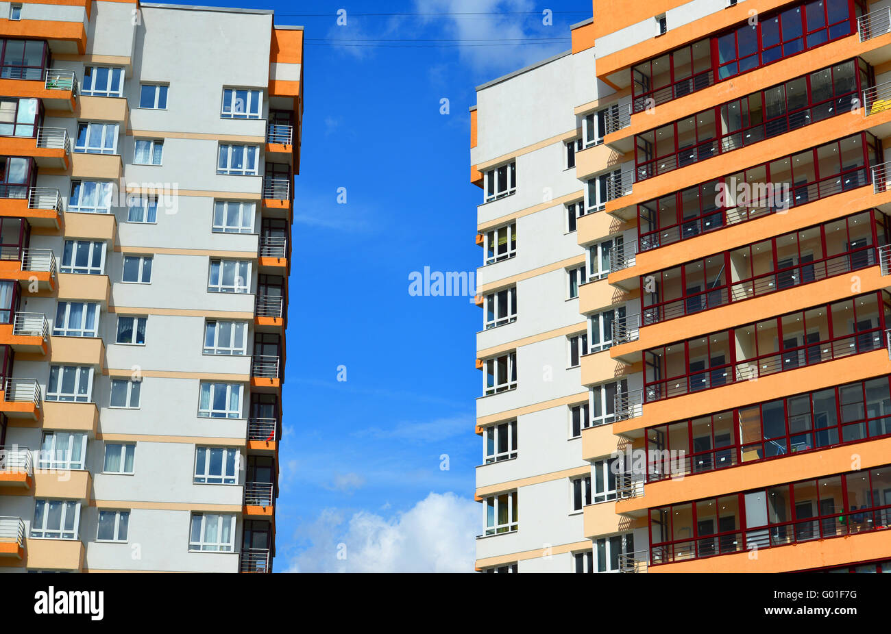 Facade of a modern apartment building Stock Photo - Alamy