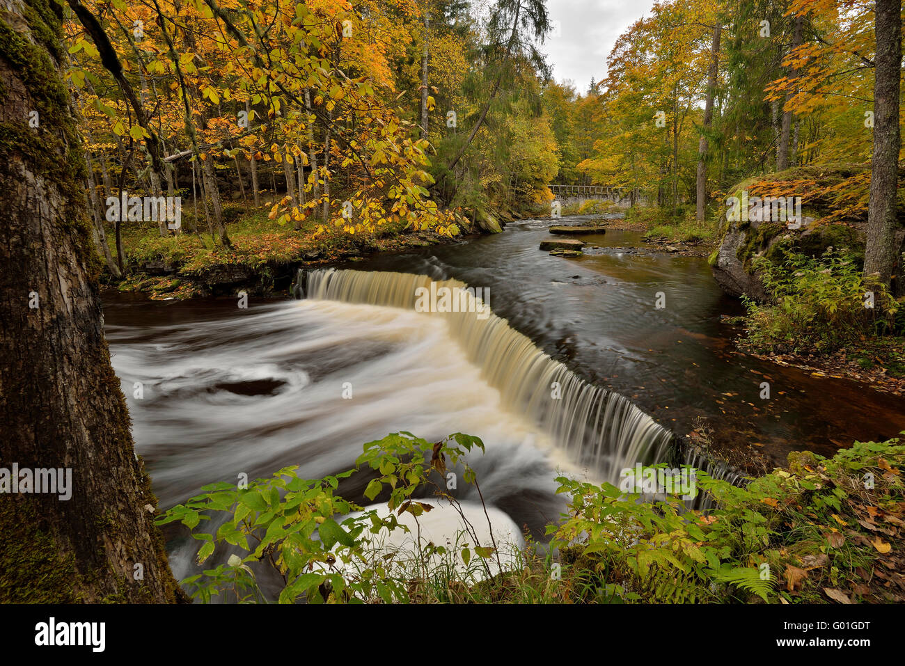 Waterfall falling down river hi-res stock photography and images - Alamy