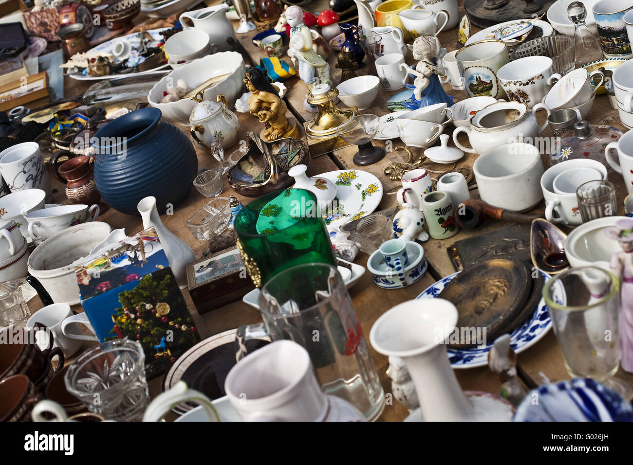 table on a flea market Stock Photo Alamy