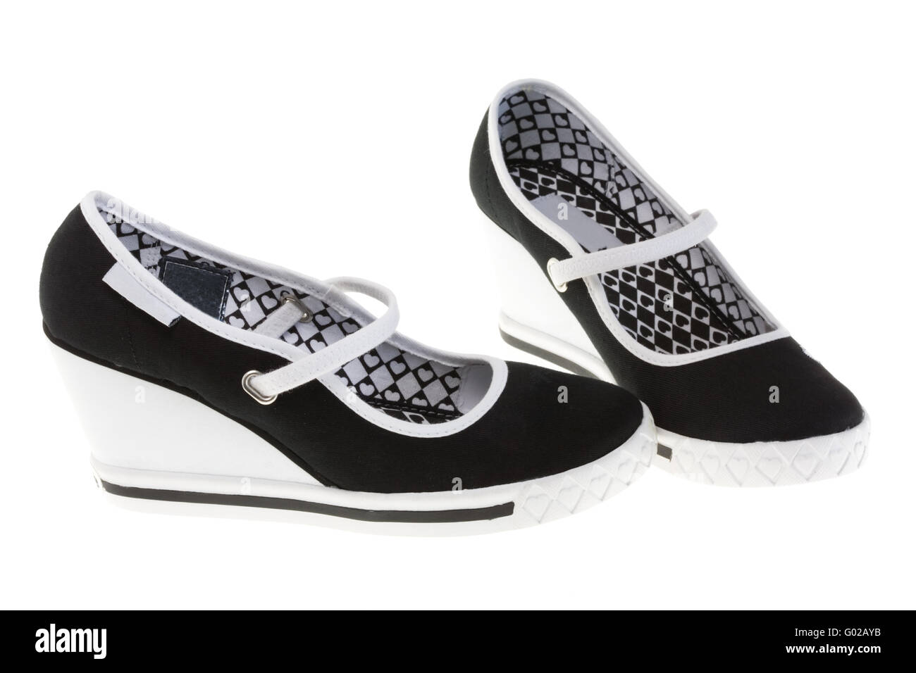 stylish white shoes for girls