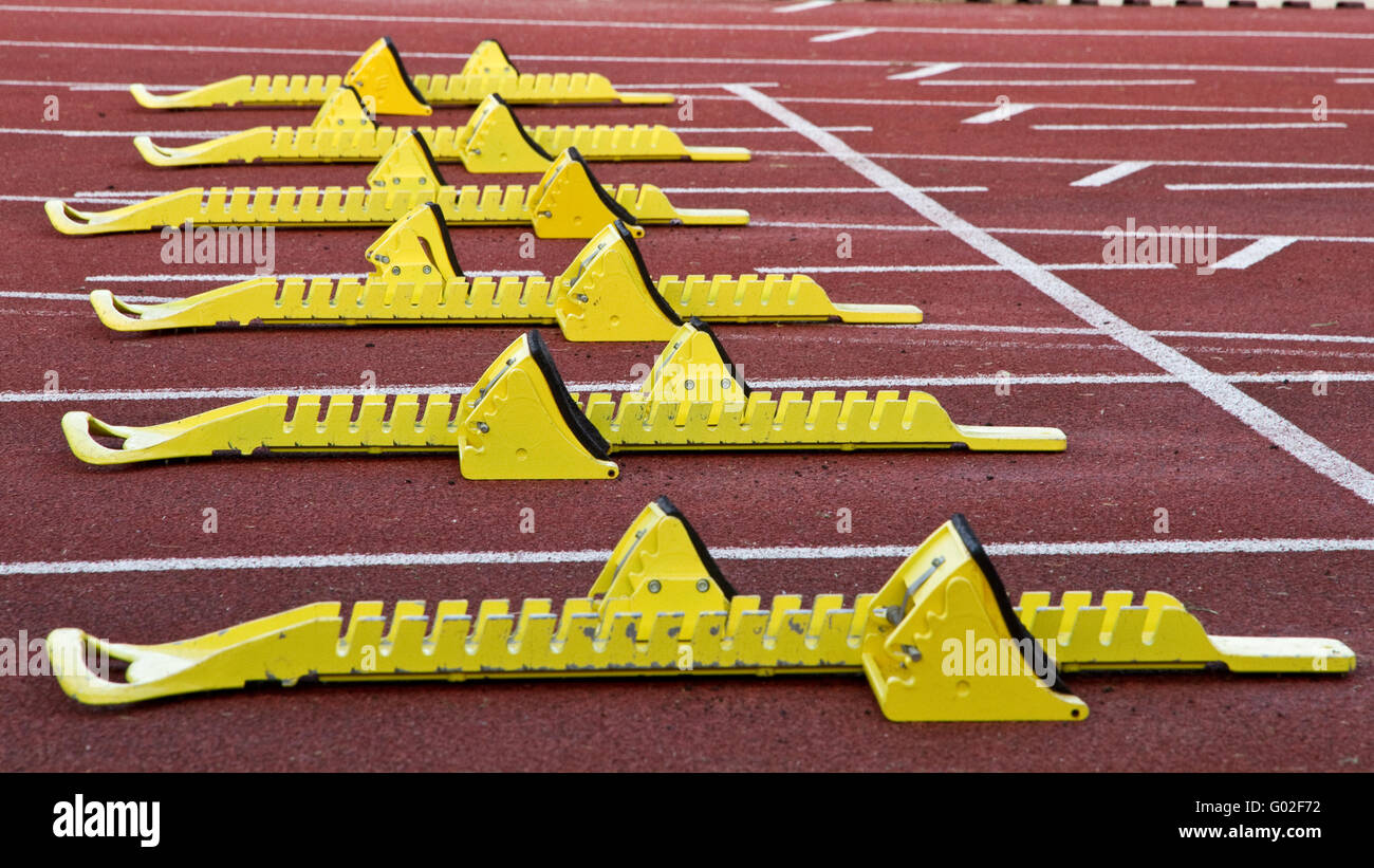 Sprint Start Blocks Stock Photos & Sprint Start Blocks Stock Images Alamy