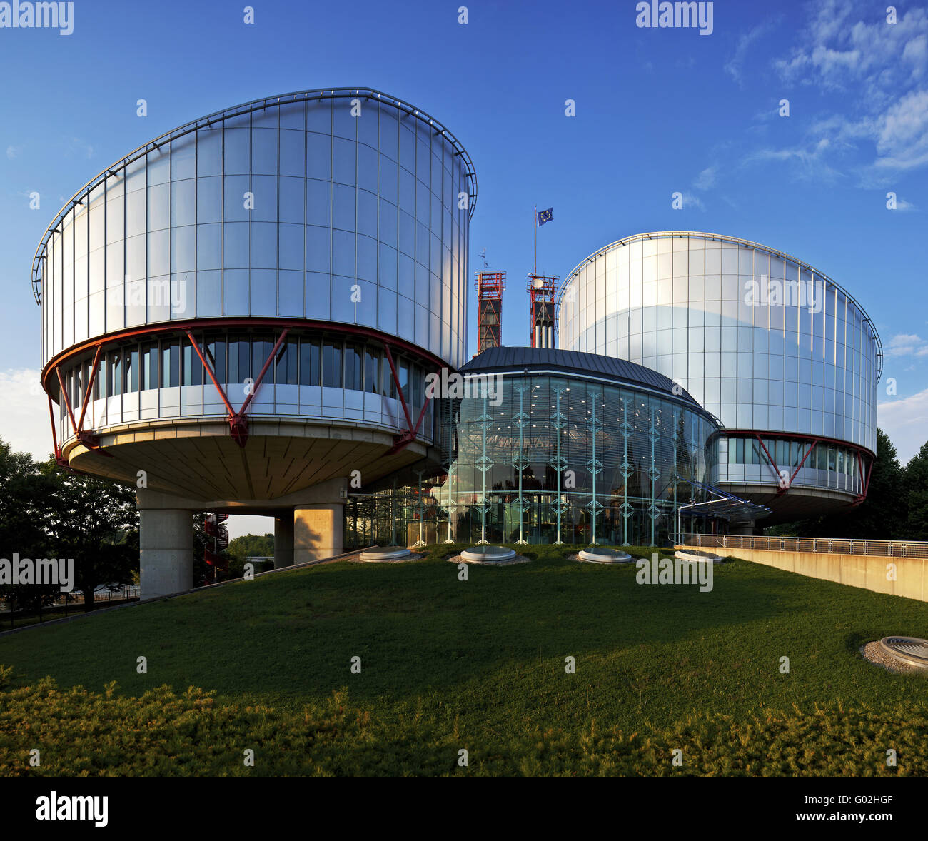 Europaeischer court of human rights hires