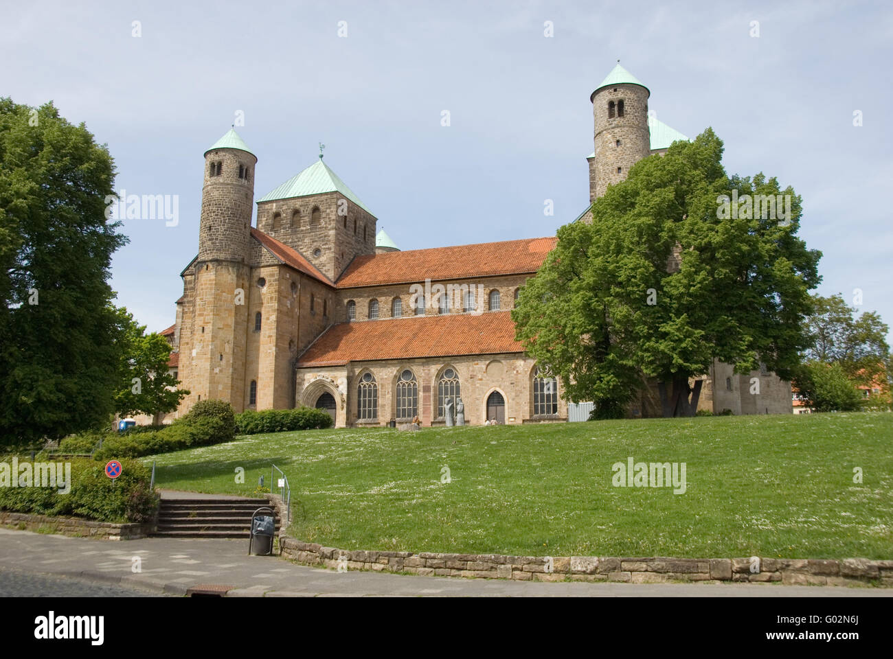 Hildesheim st michael michaeliskirche hi-res stock photography and ...