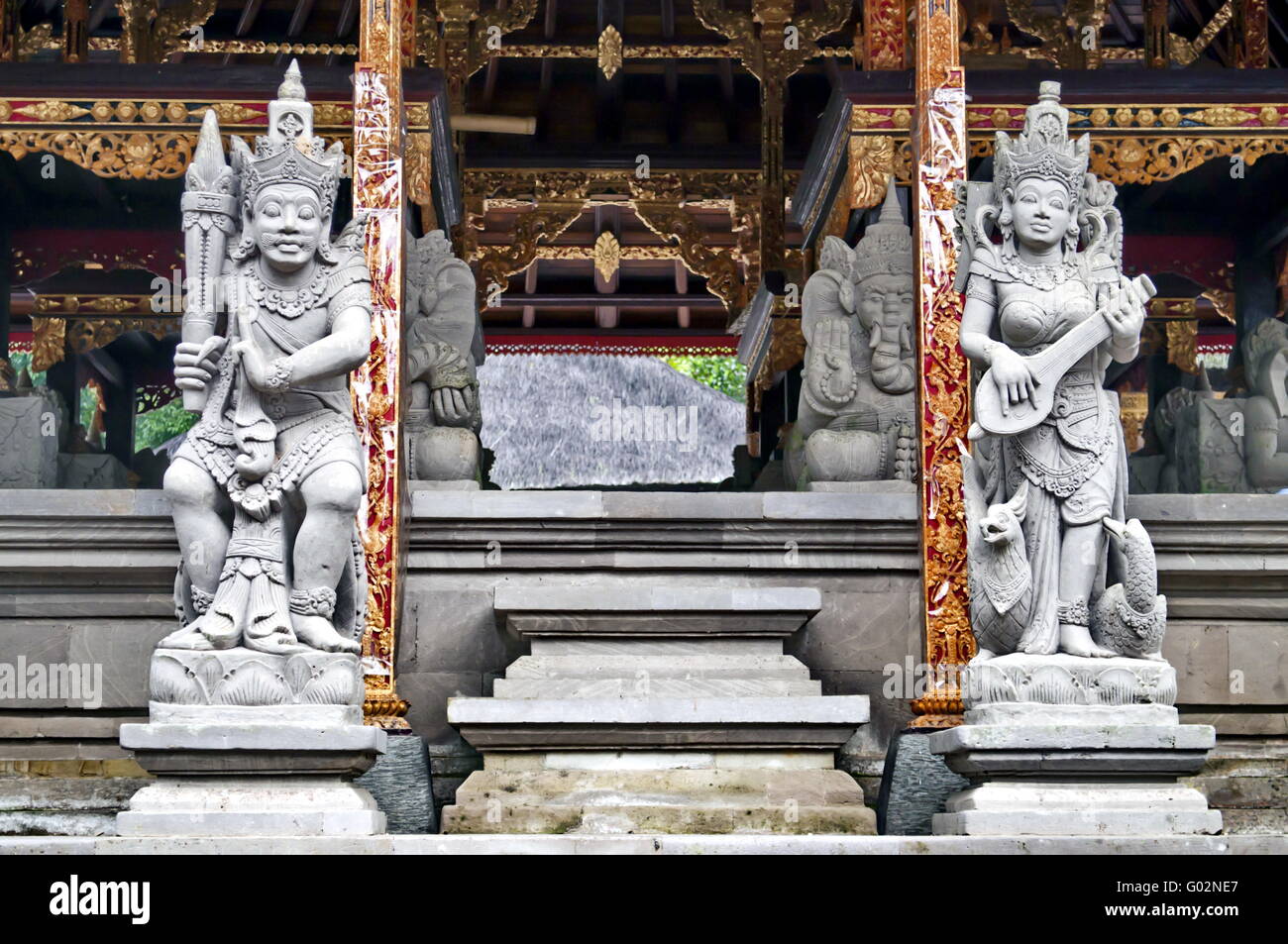 Hindu statues guardian in a indonesian temple Stock Photo