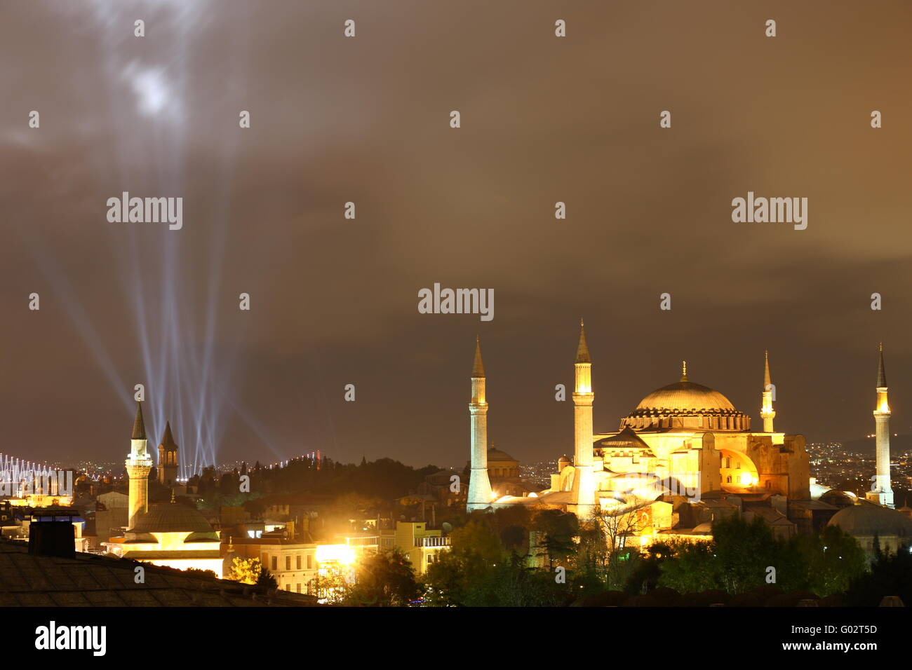 Illuminated hagia sophia hi-res stock photography and images - Alamy