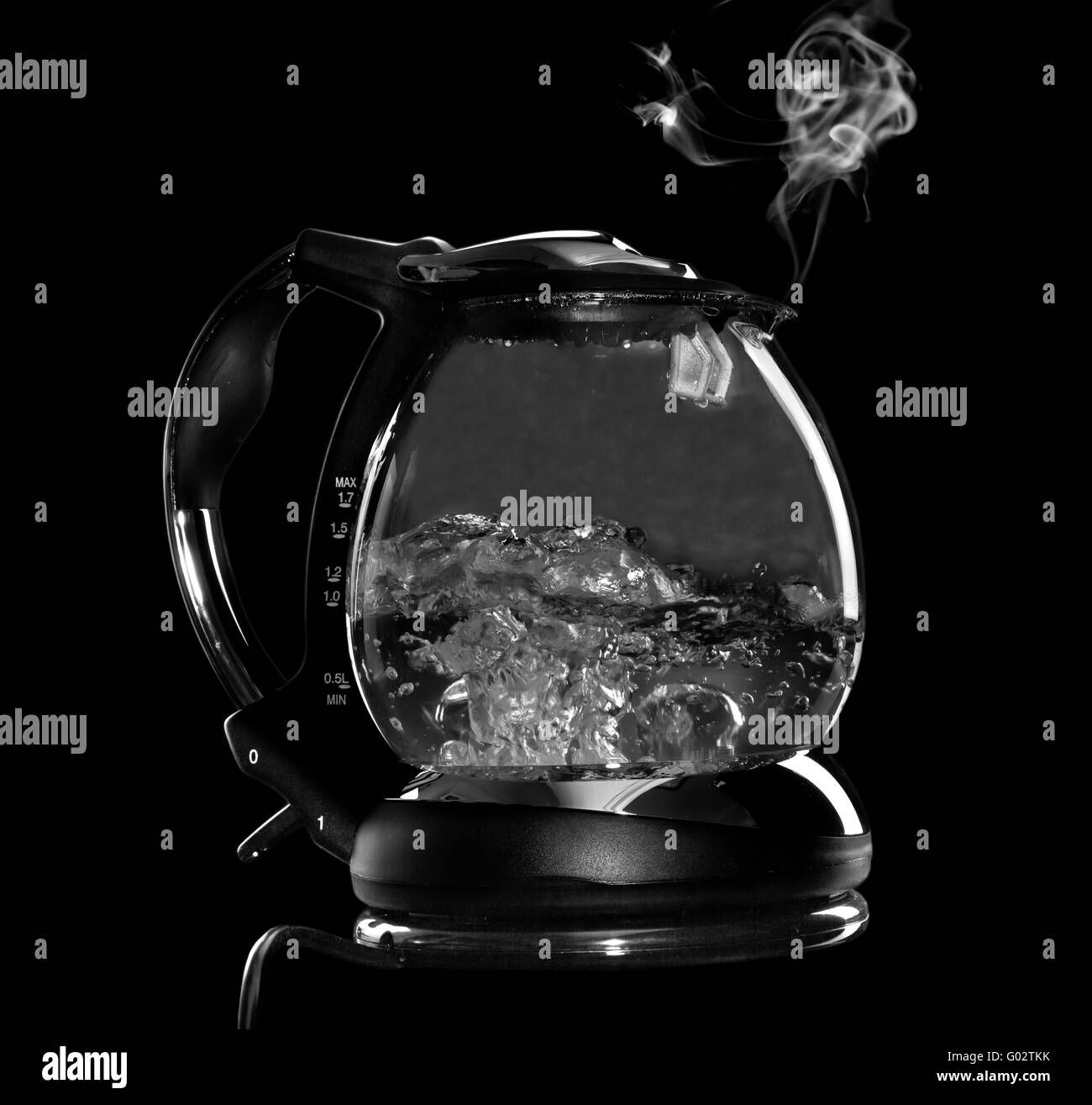 Kettle boiling Black and White Stock Photos & Images Alamy
