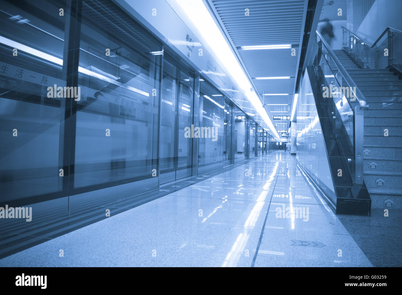 Subway Platform Design Subway platform design hi-res stock photography and images - Alamy
