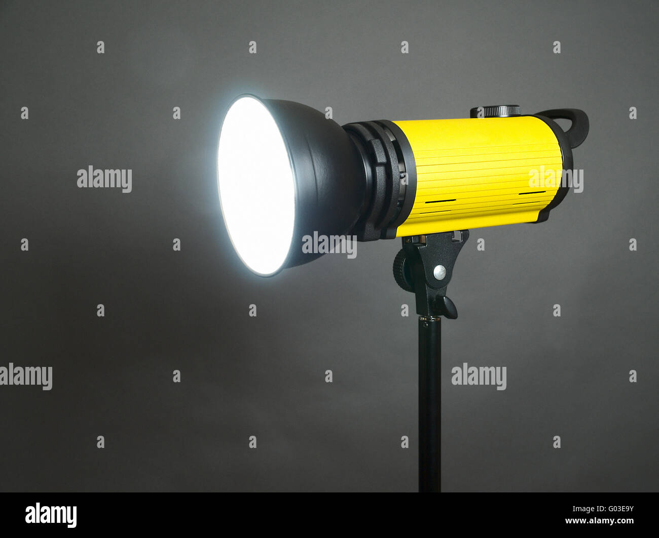 Flashbulb hires stock photography and images Alamy