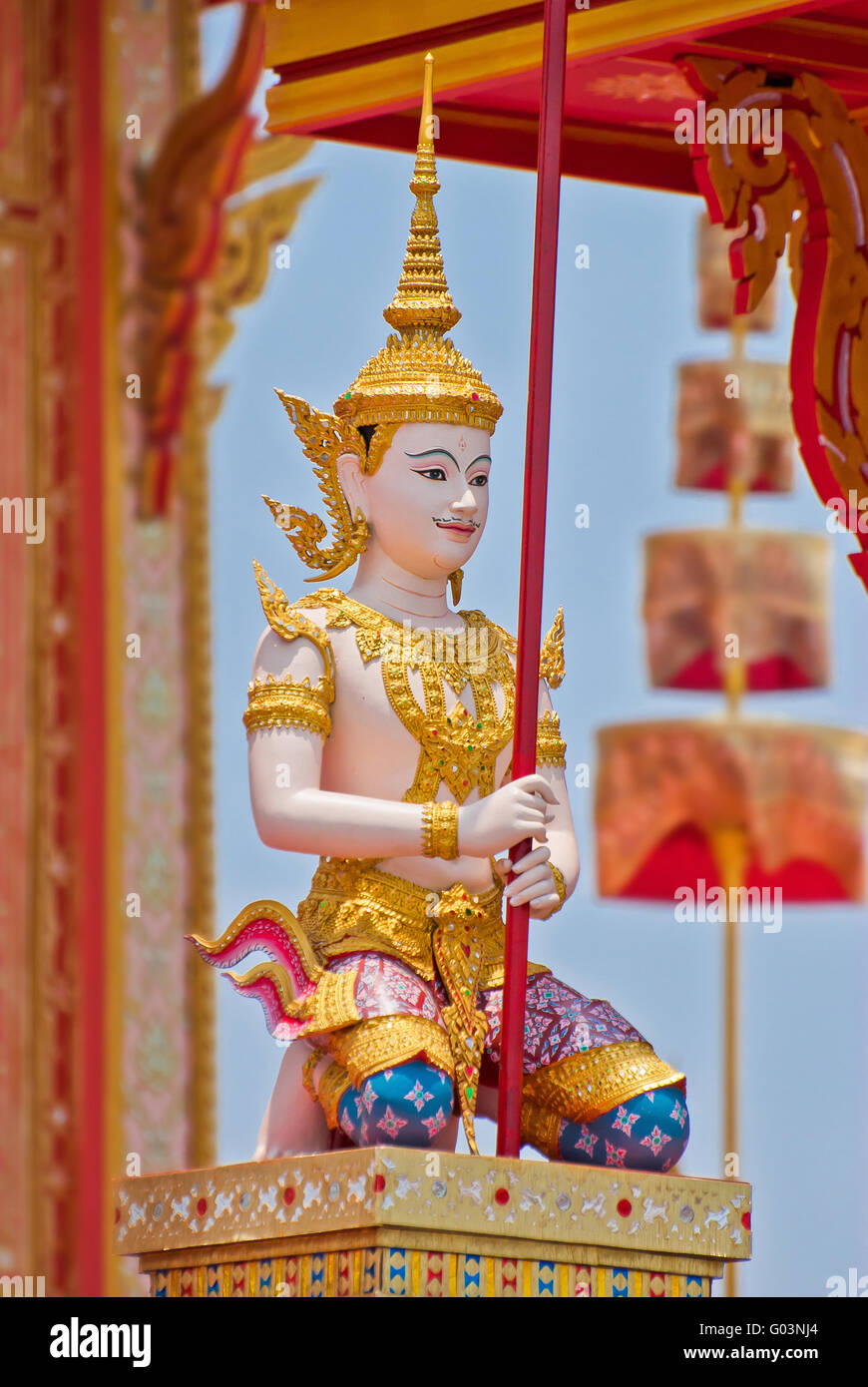 Statue of an angel Stock Photo Alamy