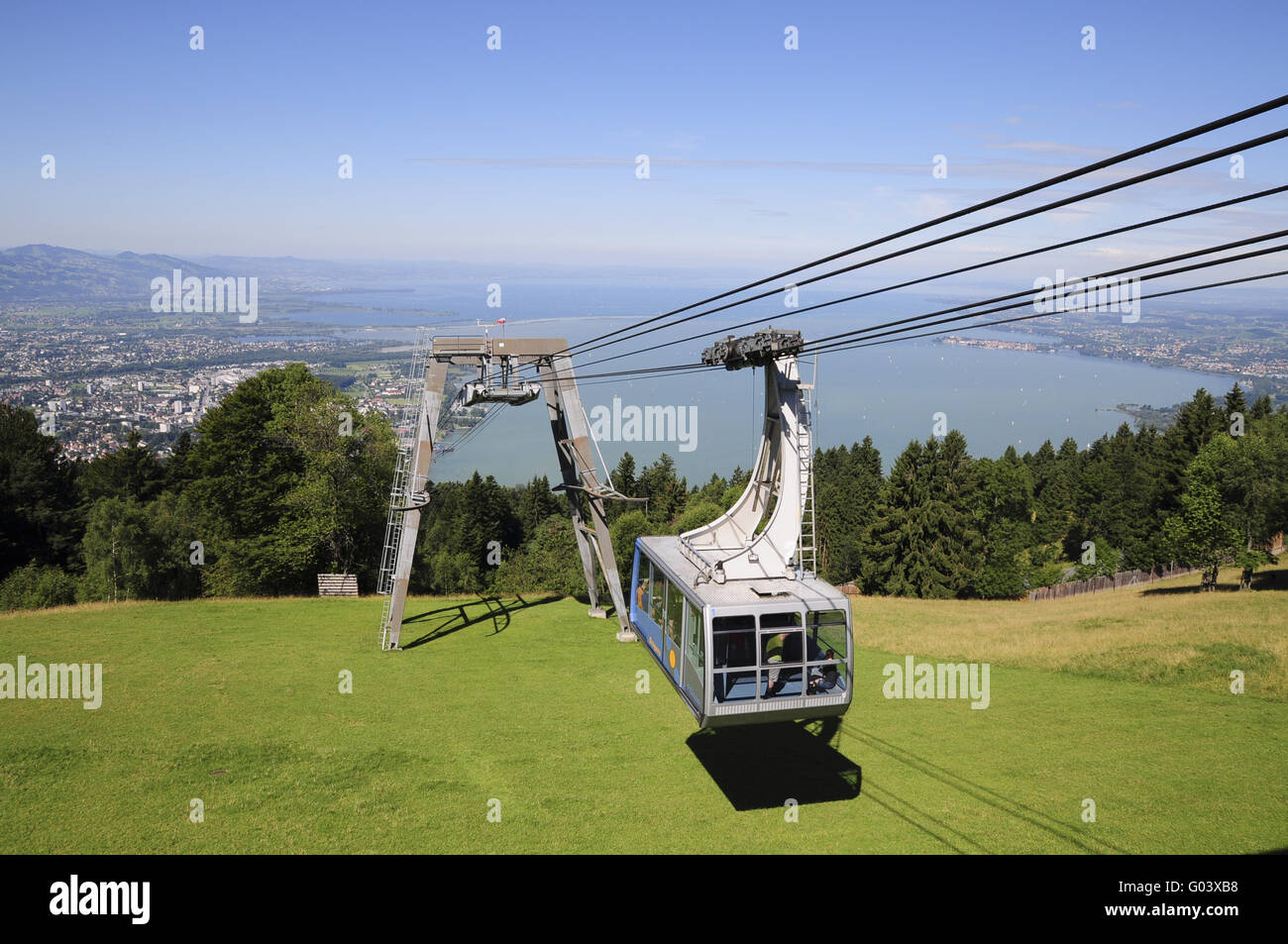 Colorful ropeway hi-res stock photography and images - Alamy