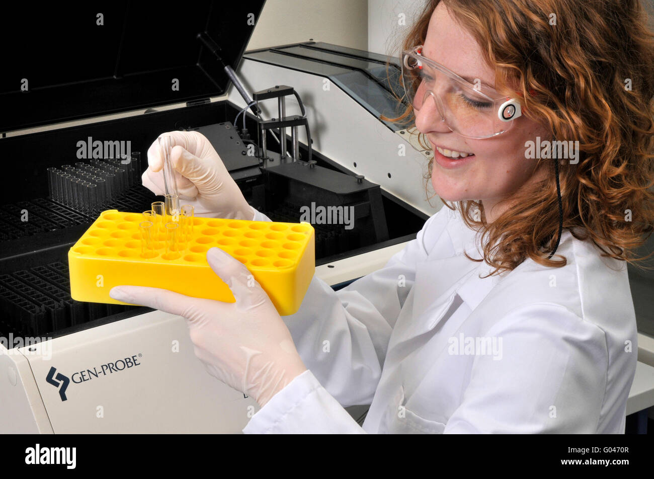 Chemiluminescence hires stock photography and images Alamy