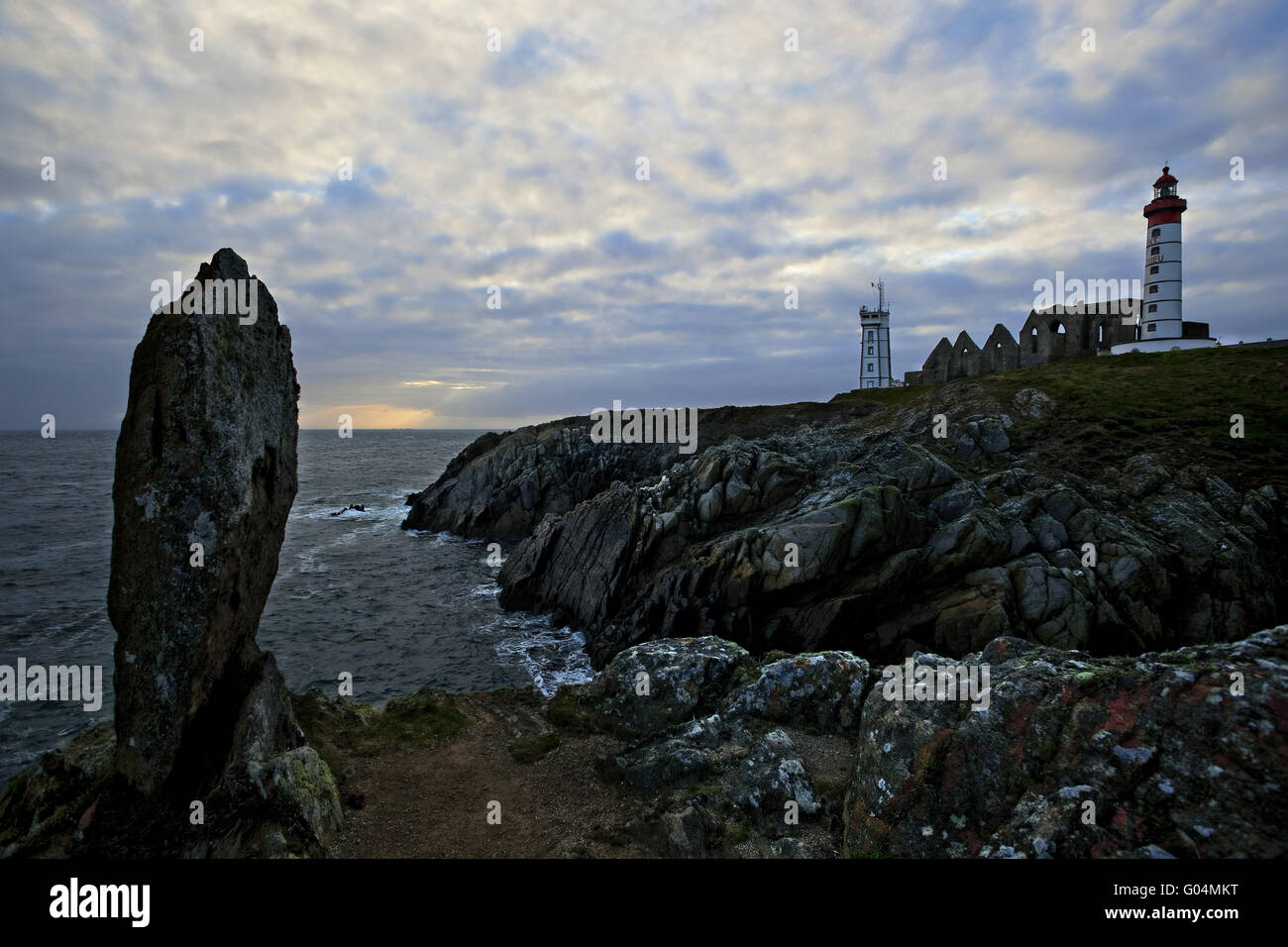 lighthouse and old abbey Saint Mathieu, Brittany Stock Photo - Alamy