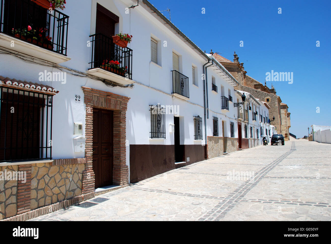 Row houses spain hi res stock photography and images Alamy