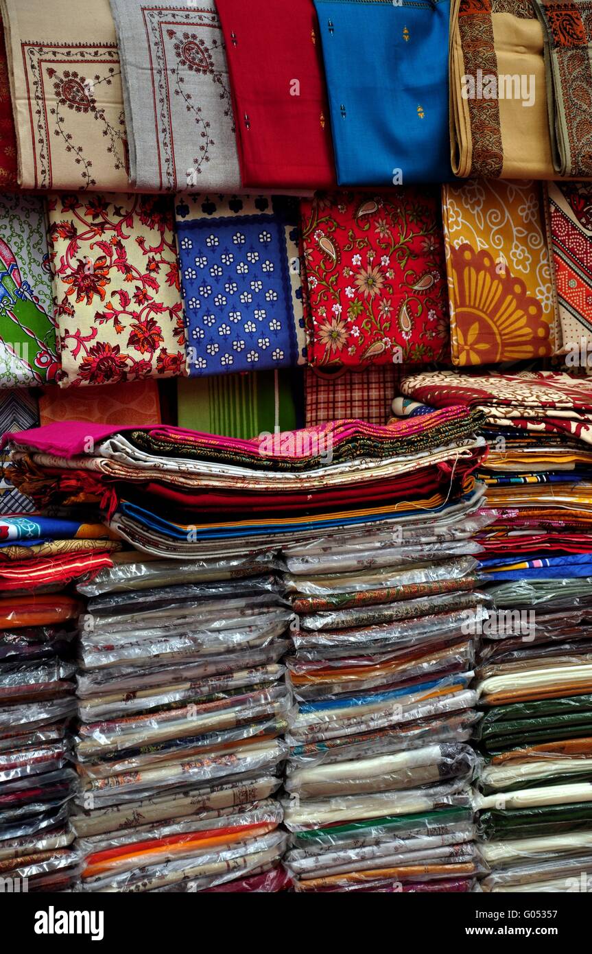 Indian pattern line hi-res stock photography and images - Alamy