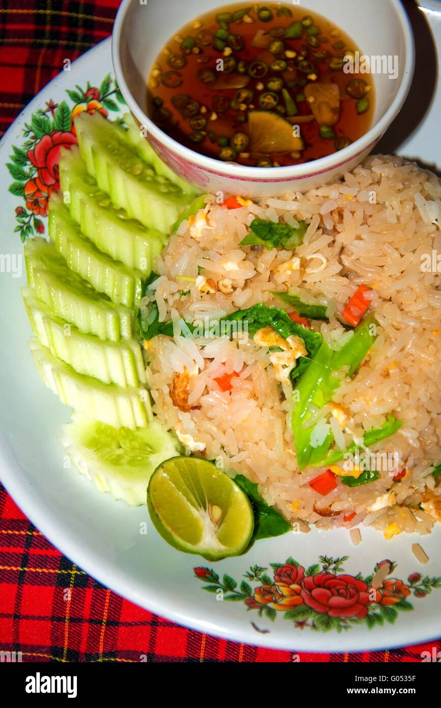 VEGETARIAN FRIED RICE INDIAN visual data 5