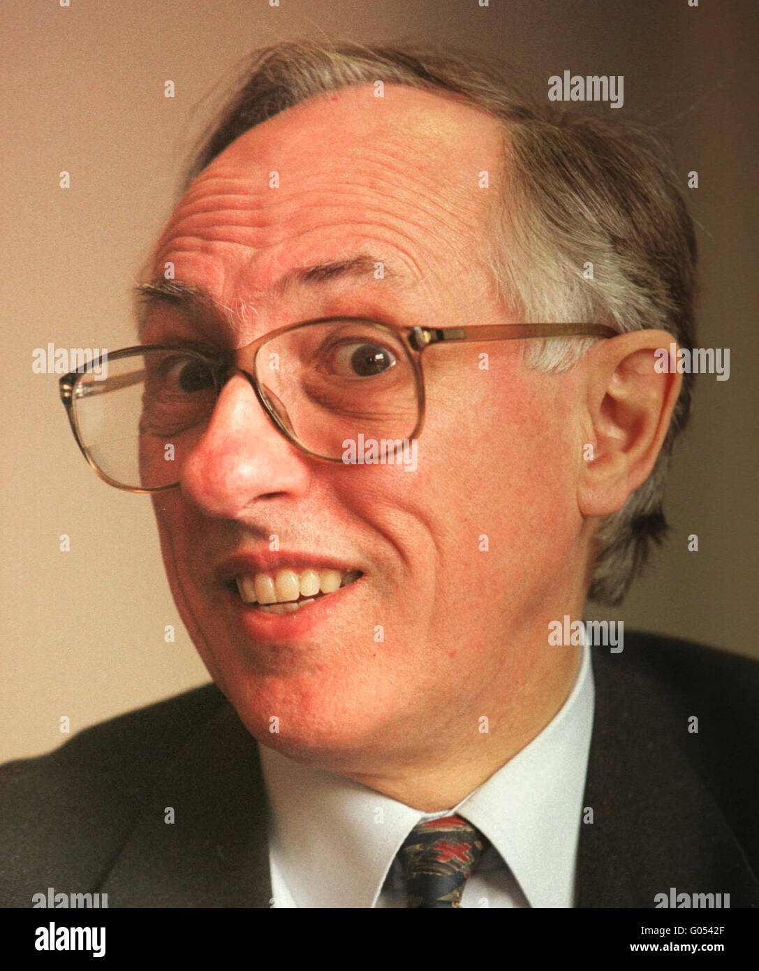 Donald dewar hires stock photography and images Alamy