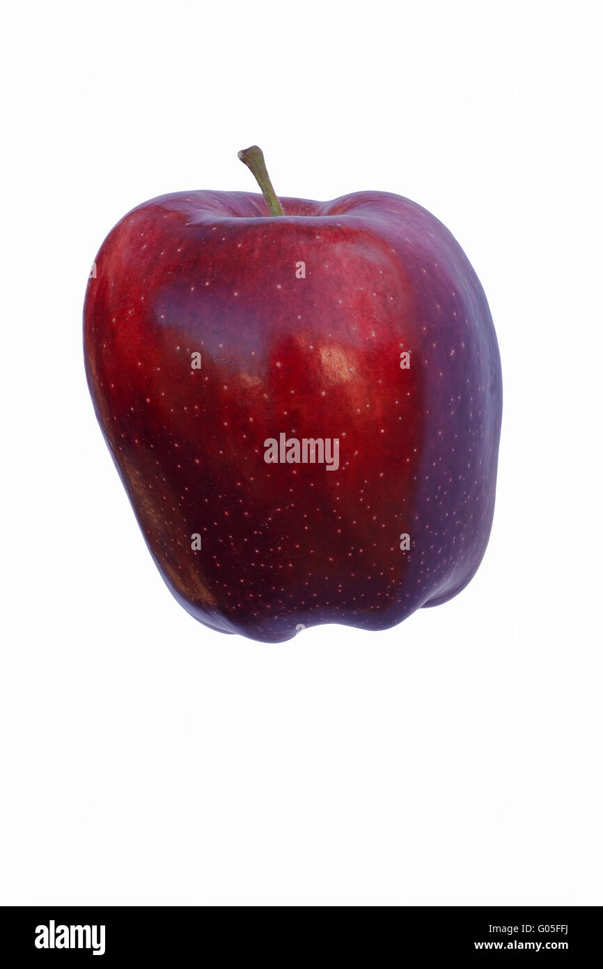https://c8.alamy.com/comp/G05FFJ/red-delicious-apple-G05FFJ.jpg