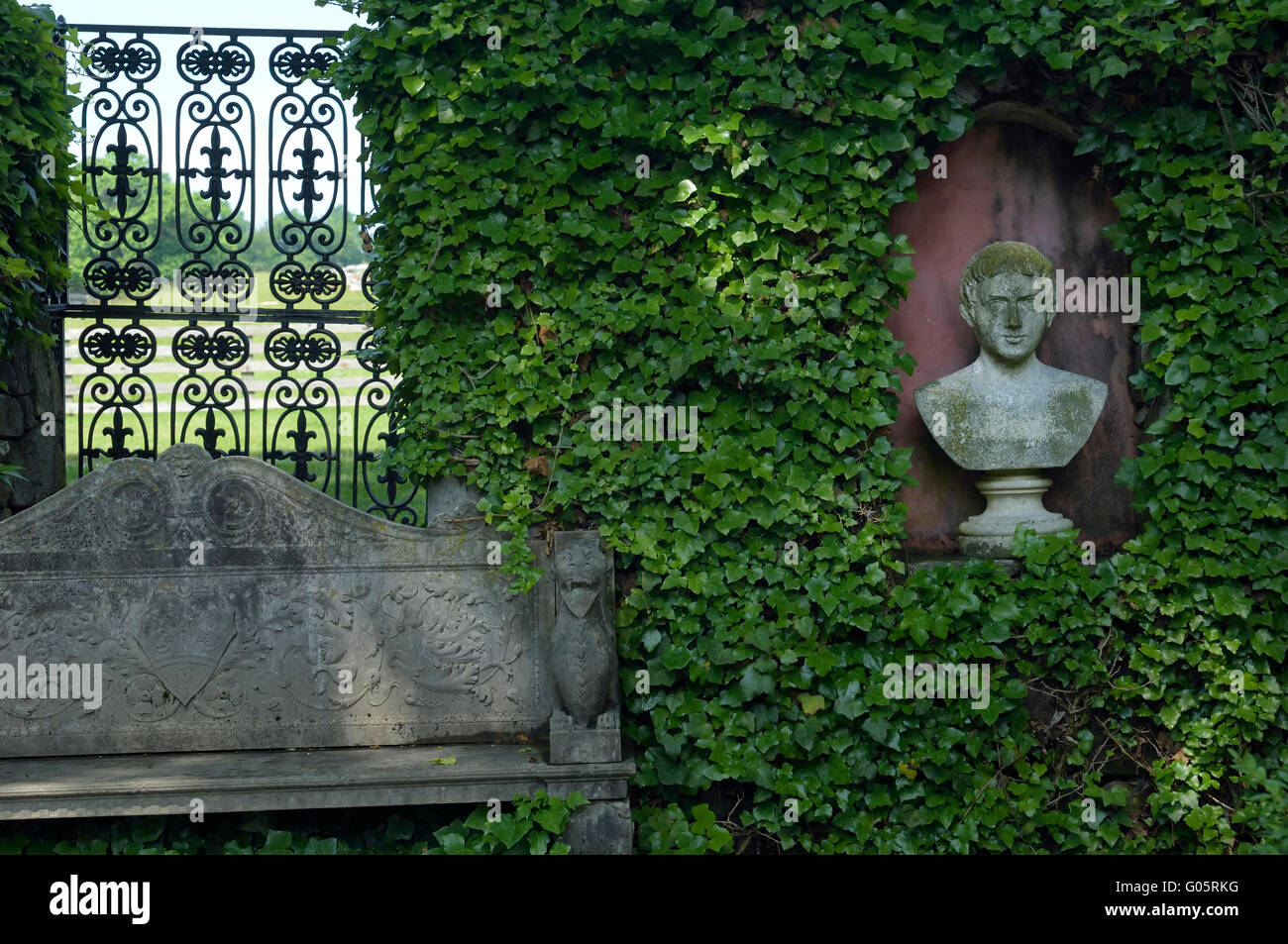 Glen Burnie house and Gardens. Winchester. Virginia. USA Stock Photo