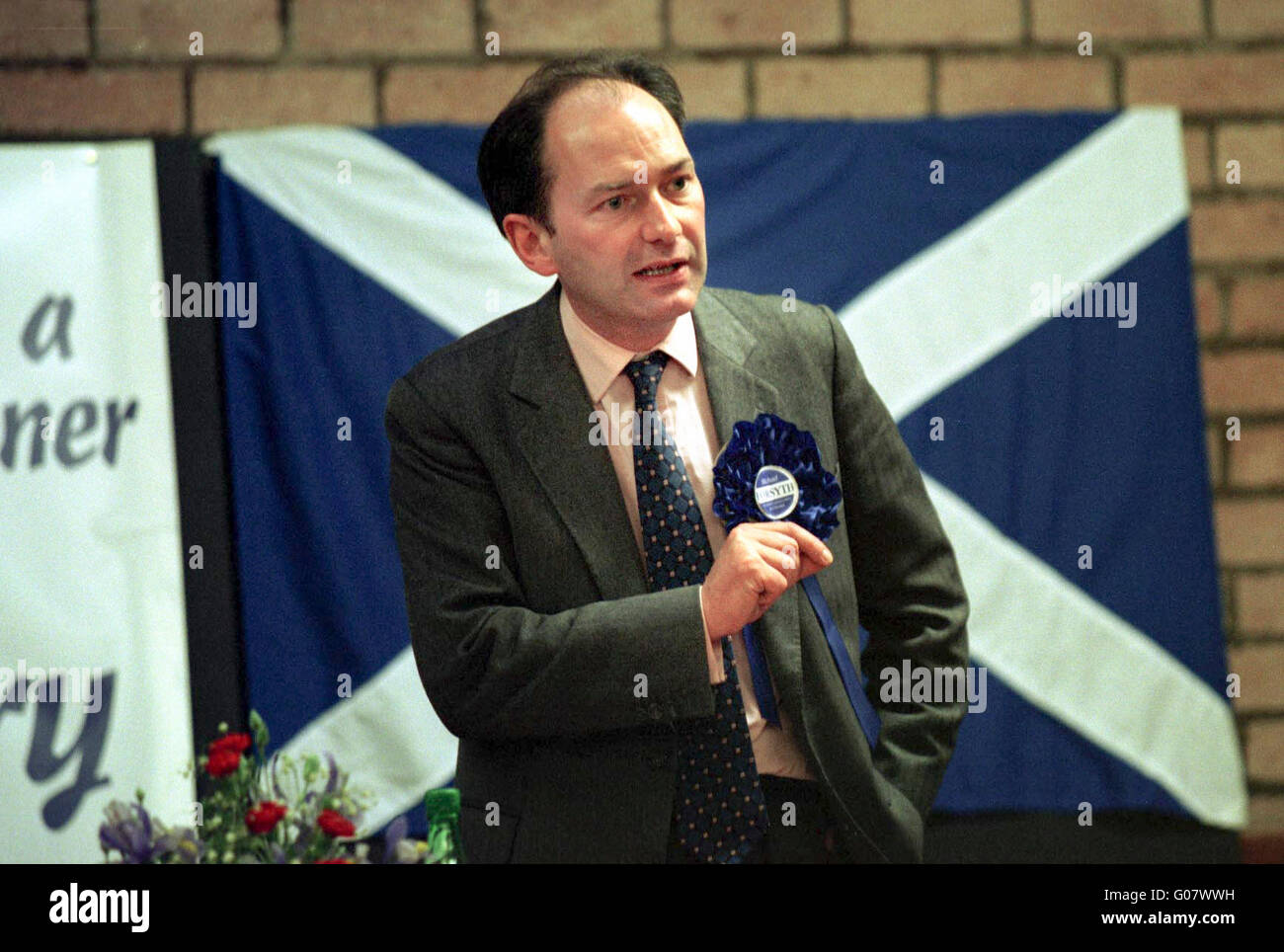 Former Scottish Secretary Michael Forsyth campaigning in his Stirlingshire constituency. Stock Photo