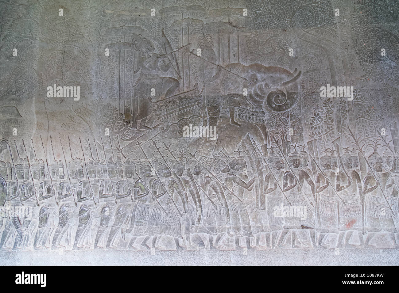 Bas-reliefs in Bakan Gallery of Angkor Wat complex Stock Photo