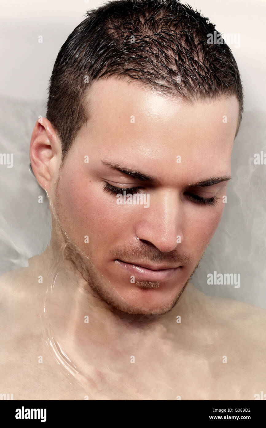 Richard Tennison's Instagram, Twitter & Facebook on IDCrawl