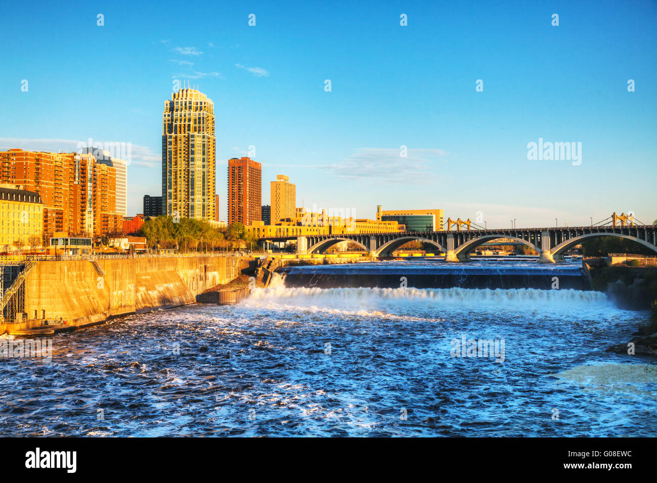 Downtown Minneapolis, Minnesota at night time and Stock Photo Alamy