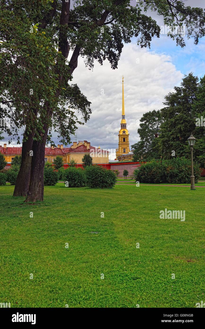 Fortness of St. Peter and Pavel and the park in St-Petersburg, Russia ...
