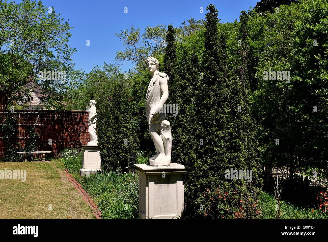 Classical formal gardens hires stock photography and images Alamy