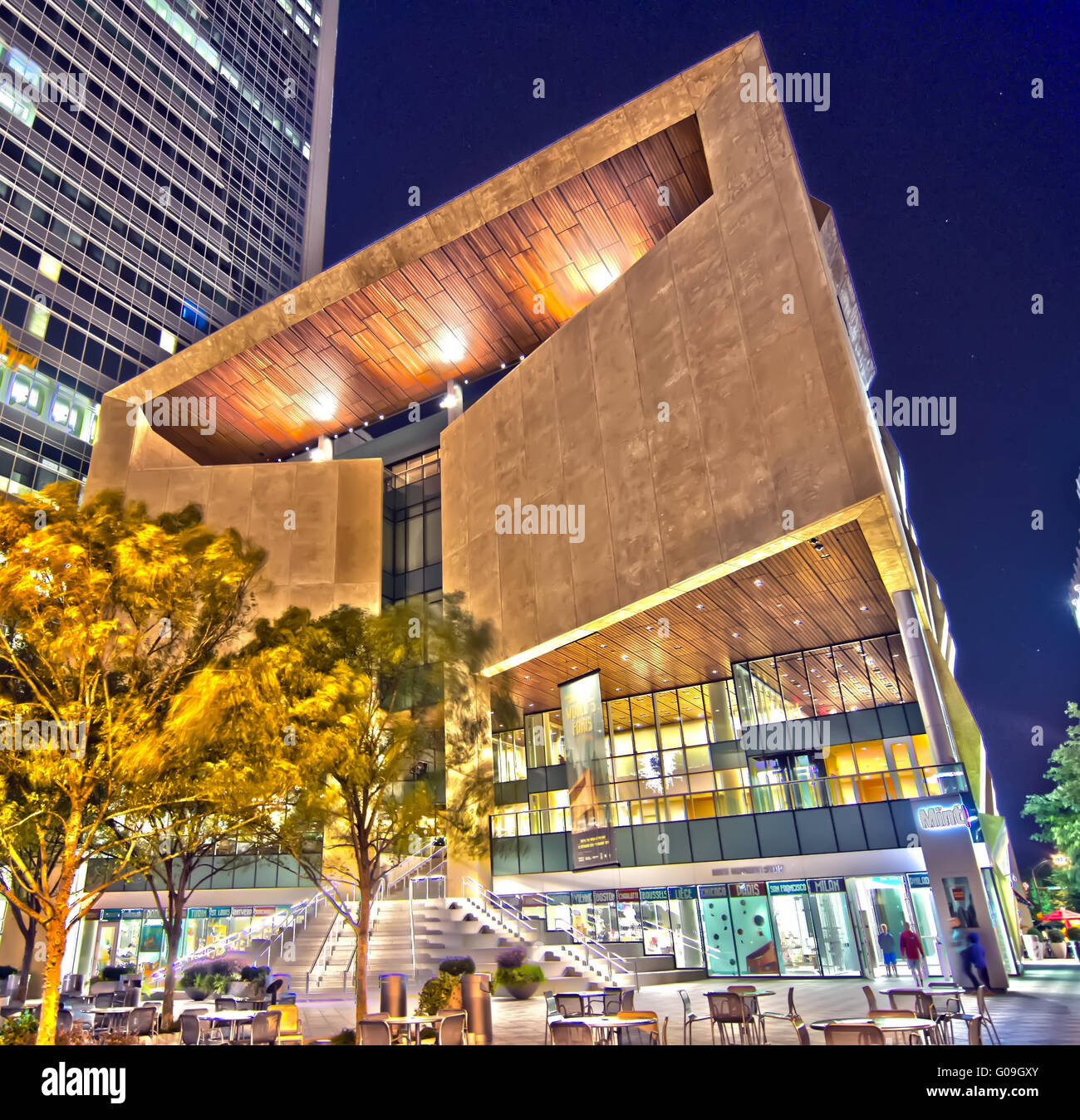 buildings and architecture around mint museum in charlotte north carolina Stock Photo Alamy