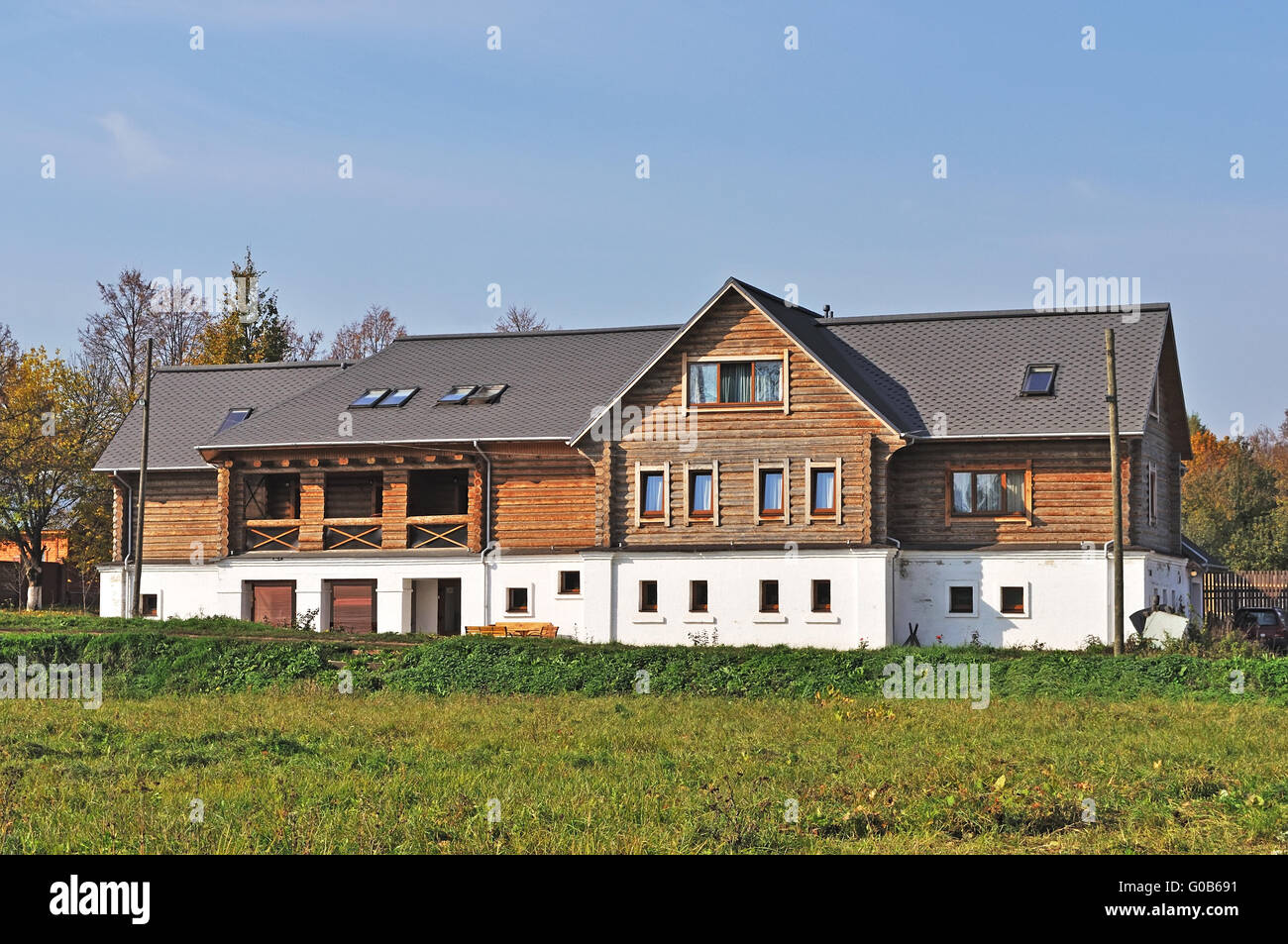 Wooden guesthouse in ancient russian town Suzdal Stock Photo