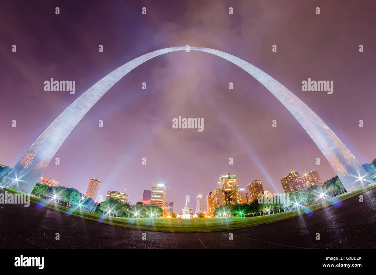 Gateway arch hi-res stock photography and images - Alamy