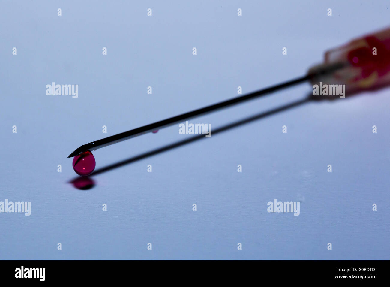 B12 injection hi-res stock photography and images - Alamy