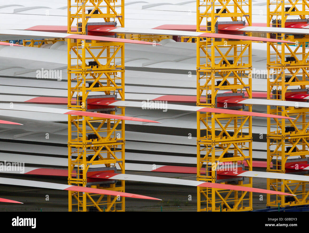 Detail of many rotor blades for huge wind turbines in harbour Stock ...