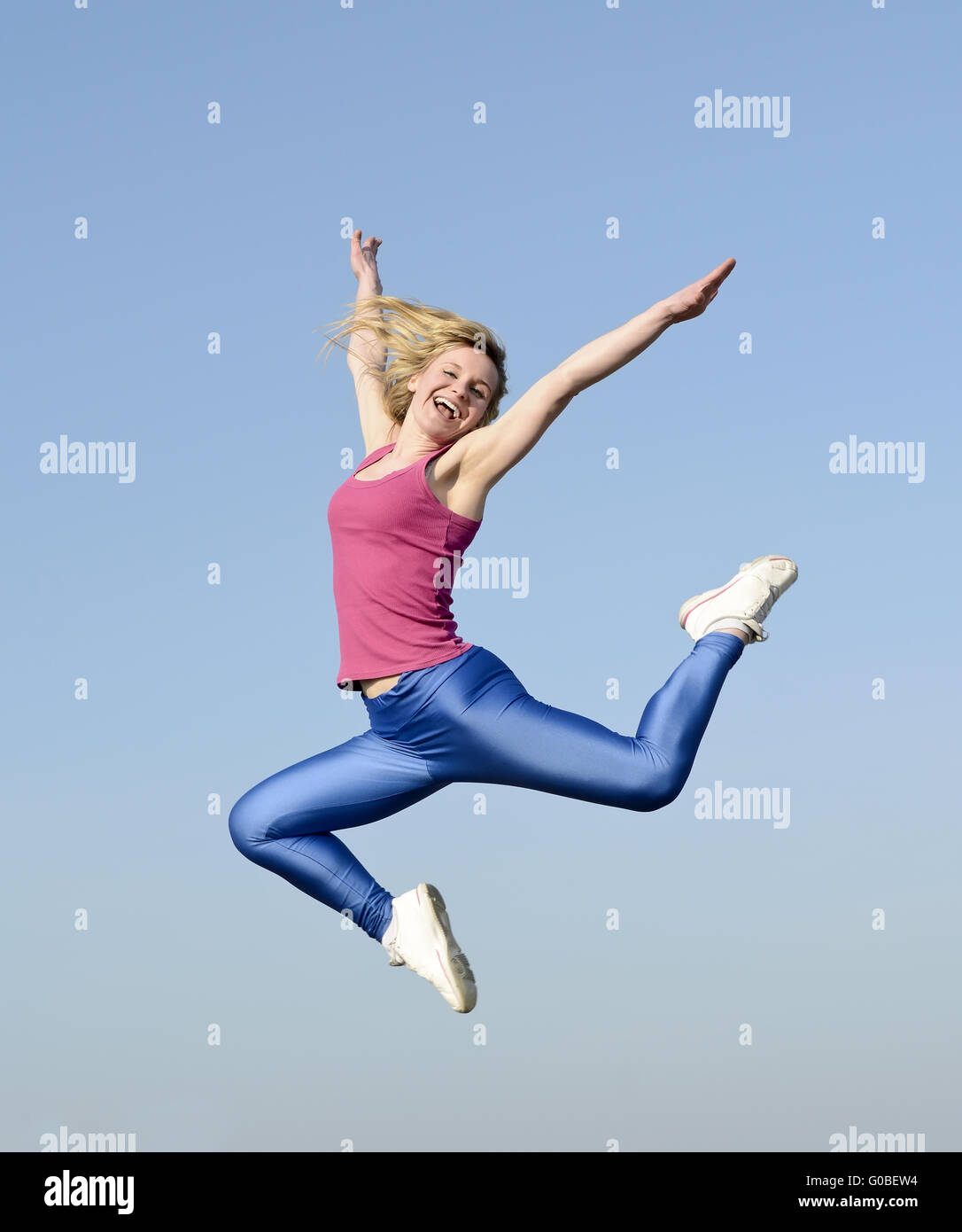 Bounce active hi-res stock photography and images - Alamy