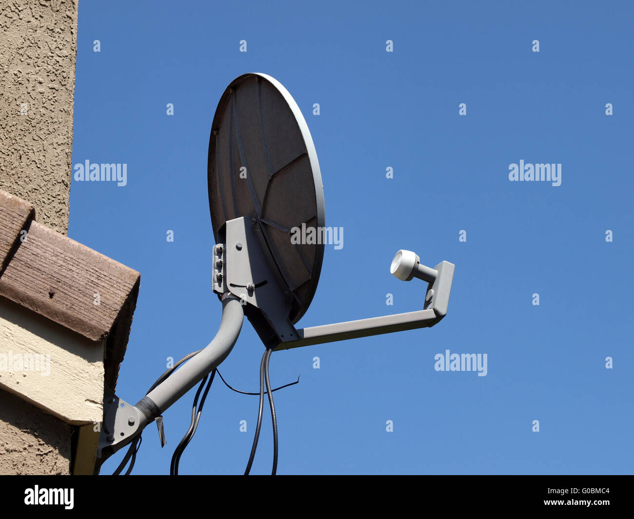Satellite dish side of house hi-res stock photography and images - Alamy