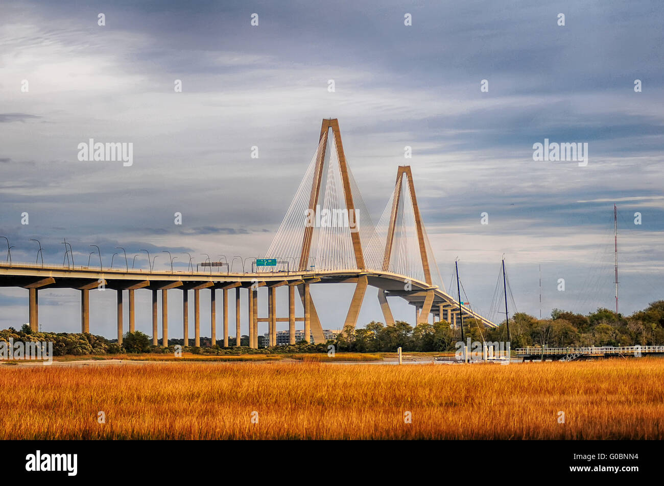 The Arthur Ravenel Jr. Bridge that connects Charleston to Mount ...