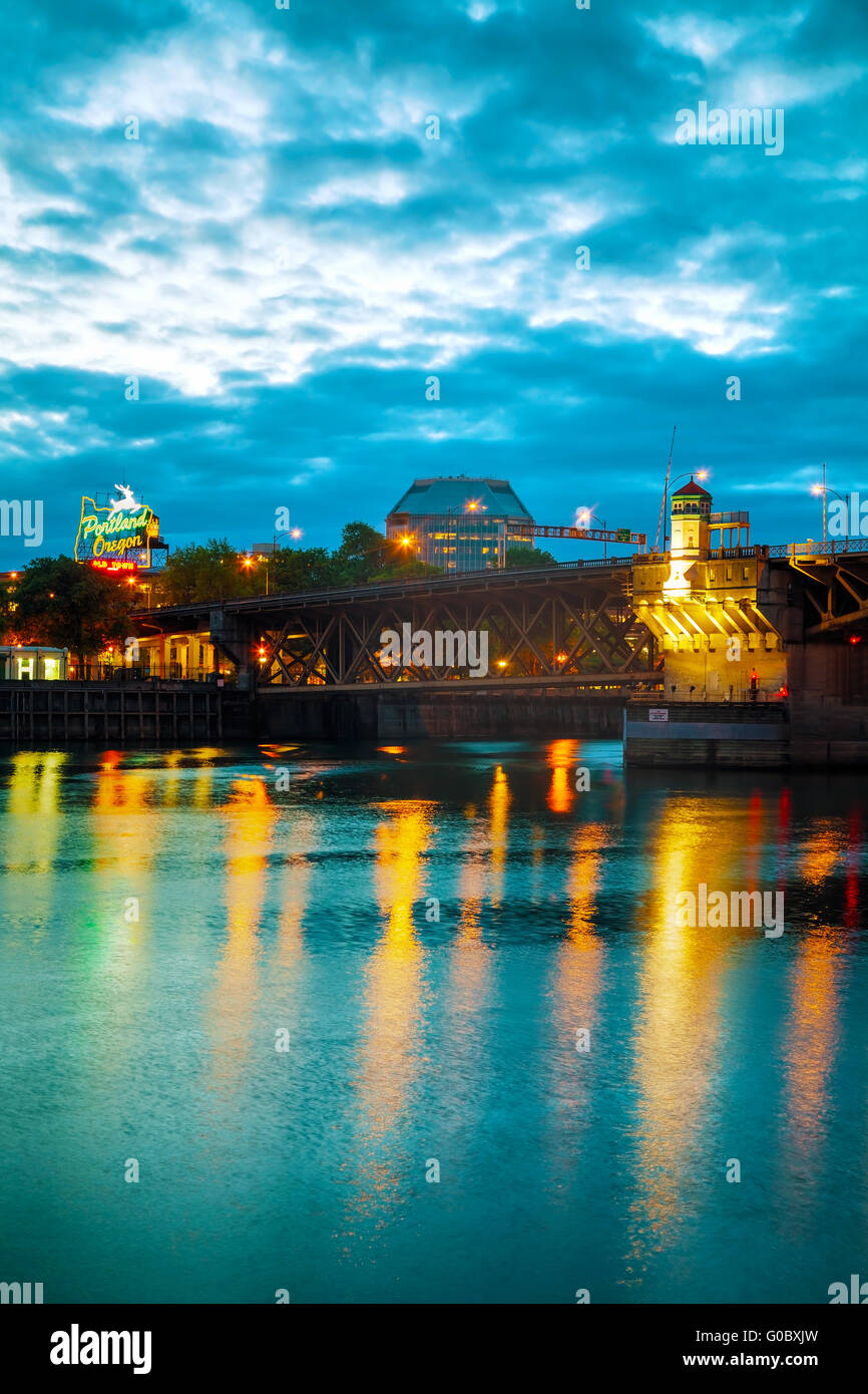 Downtown Portland cityscape at the night time Stock Photo Alamy