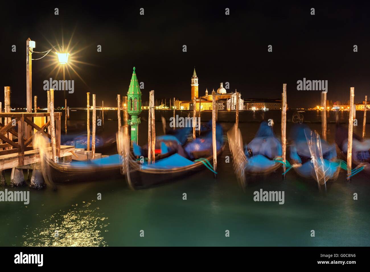 Grand canal night basilica hi-res stock photography and images - Alamy