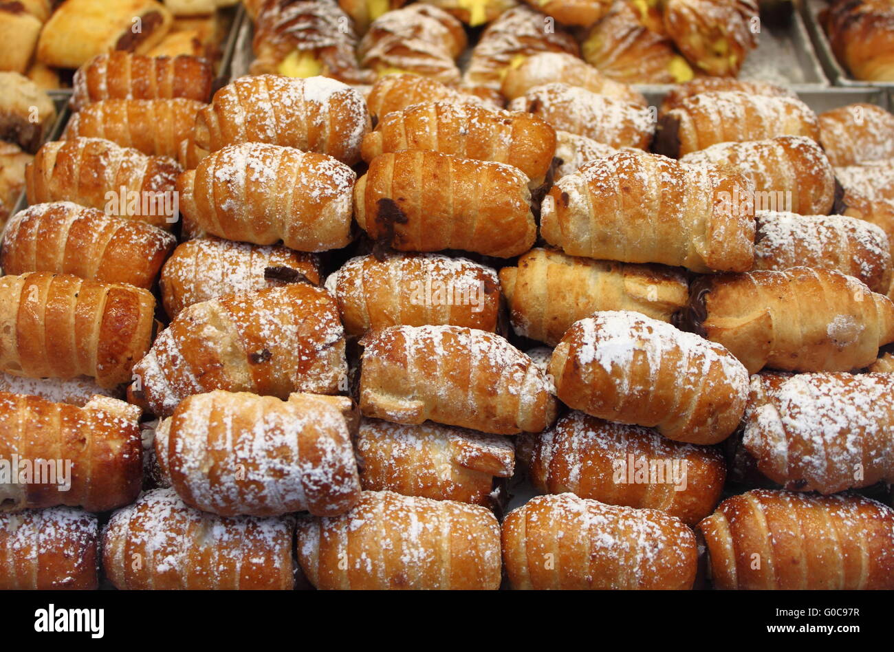 Tray of cannoli with cream for sale in a pastry shop Stock Photo