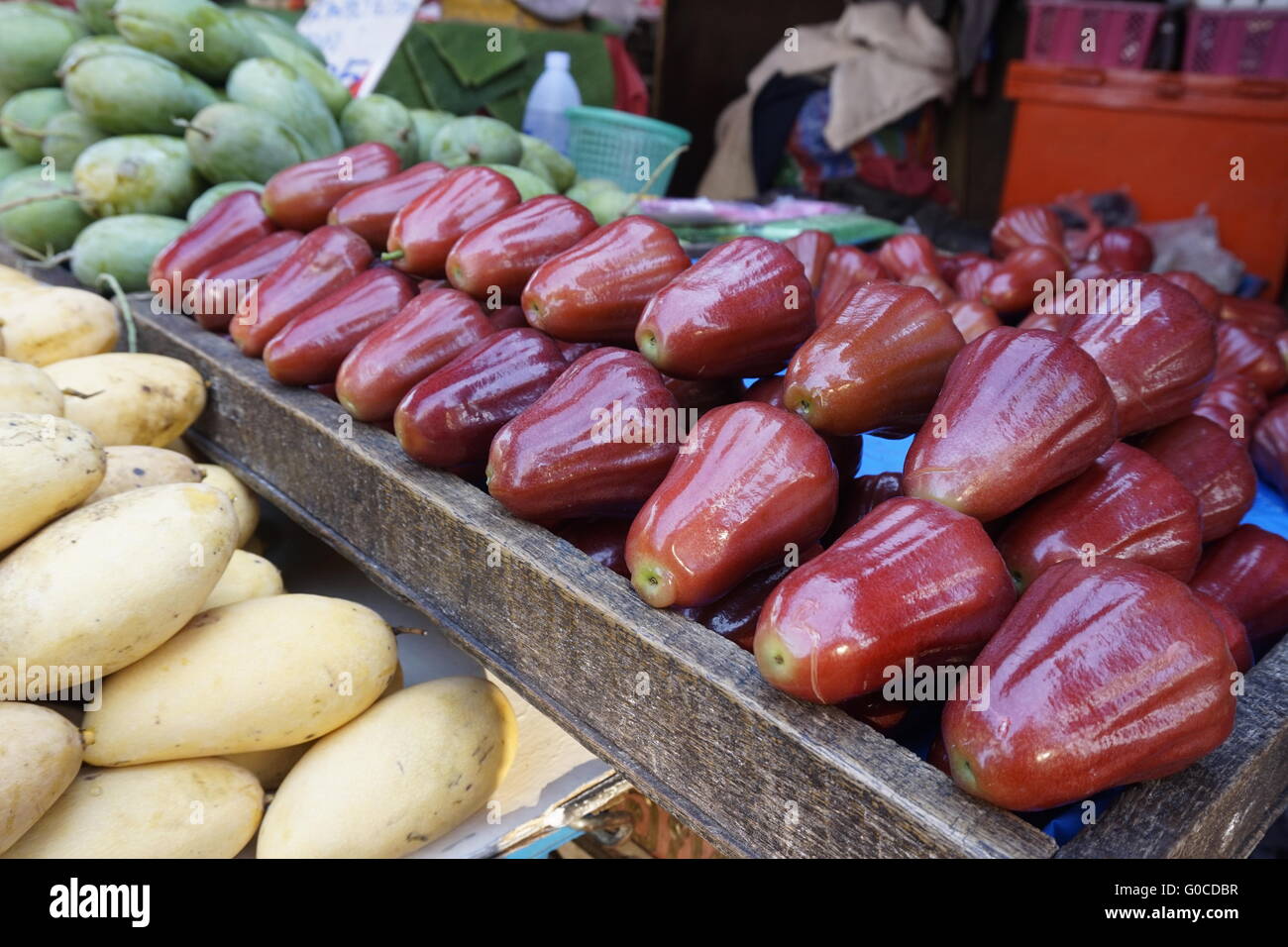 rose apples at Chiang Mai Chinatown market Stock Photo