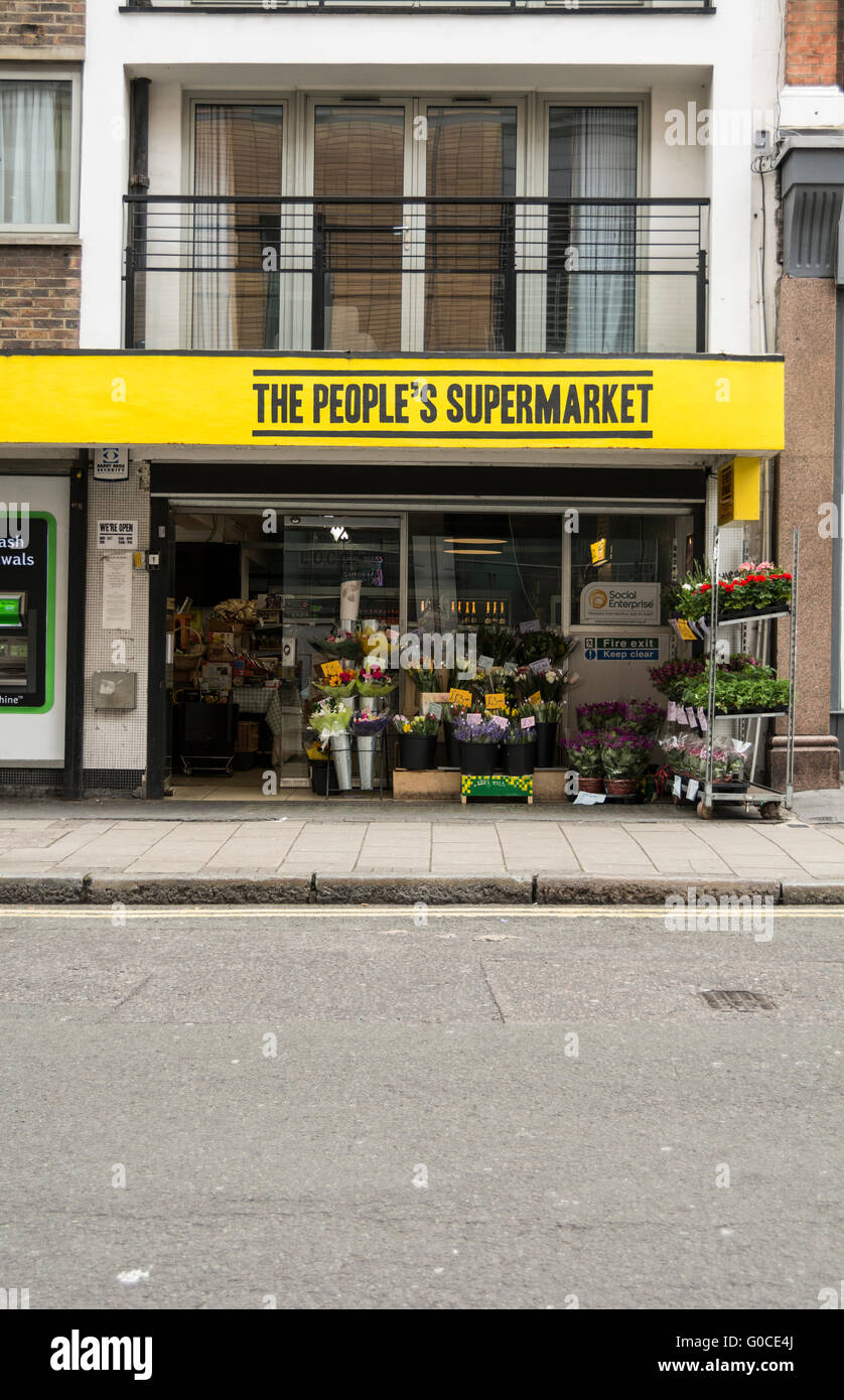 The People's Supermarket food cooperative on Lamb's Conduit St, London WC1, UK Stock Photo