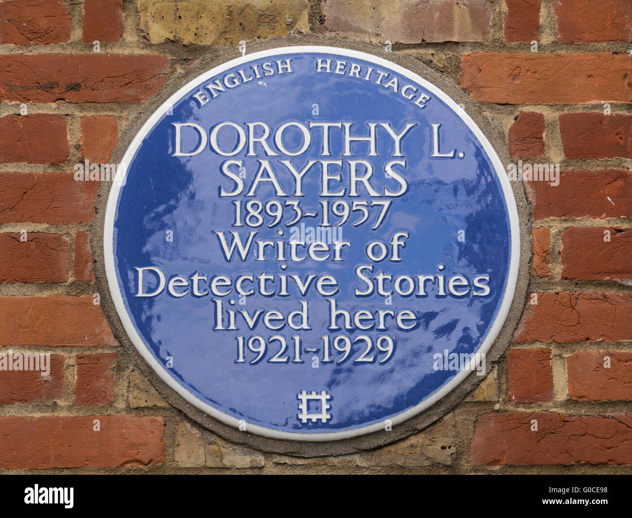 Blue plaque to Dorothy L. Sayers (1893-1957) erected in 2000 by English Heritage at 24 Great James Street, Holborn, London WC1N Stock Photo