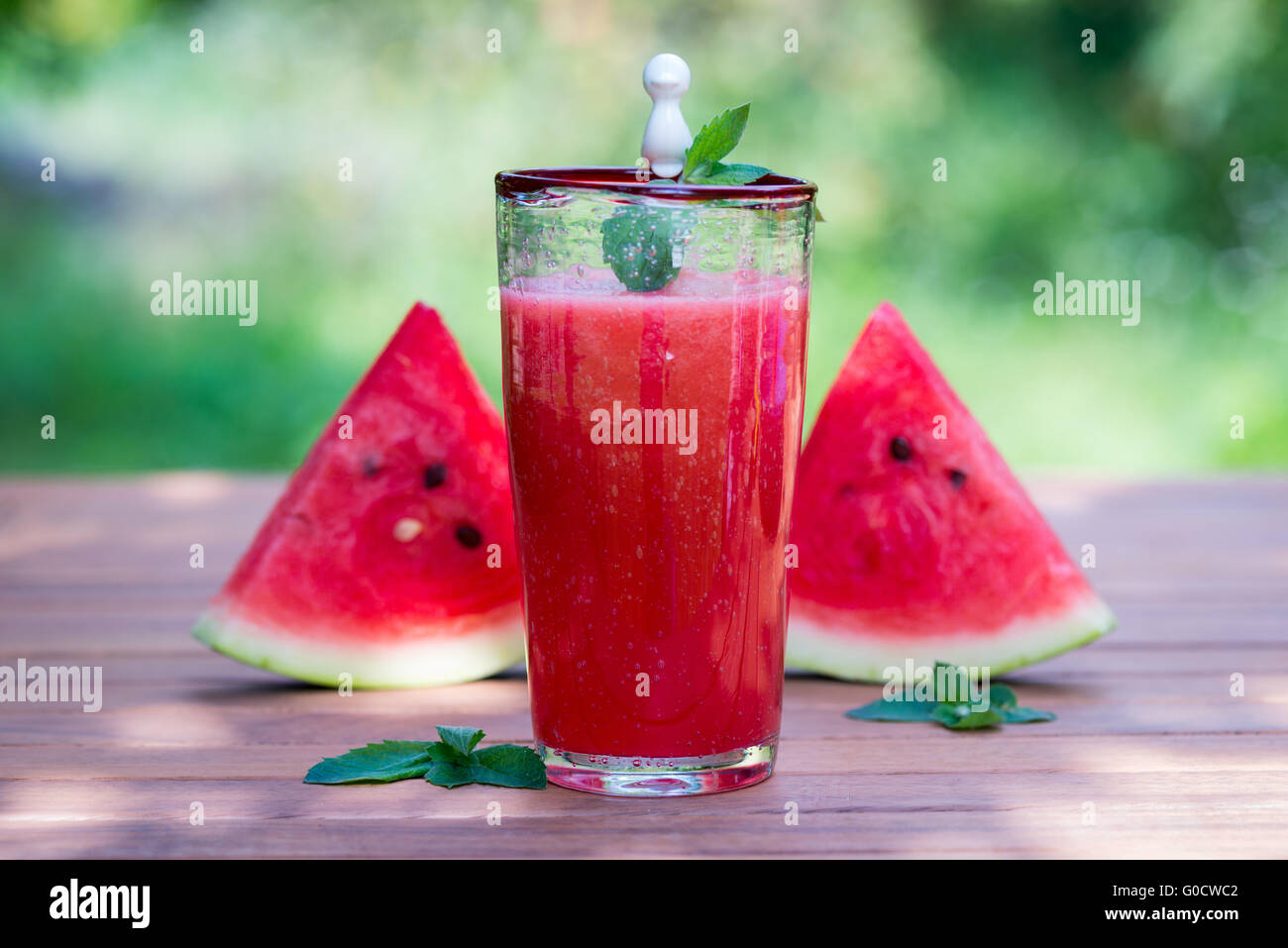 Still waterm hi-res stock photography and images - Alamy
