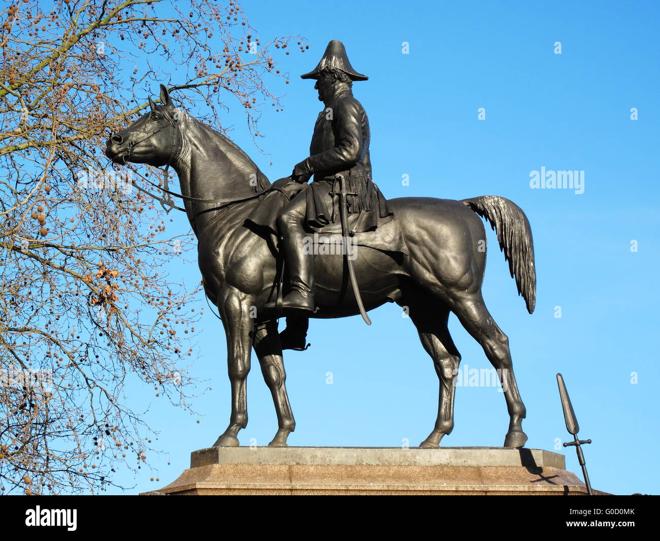 The Victorian bronze equestrian statue of the Duke of Wellington on his horse Copenhagen stands at Hyde Park Corner, London, England, UK. Stock Photo