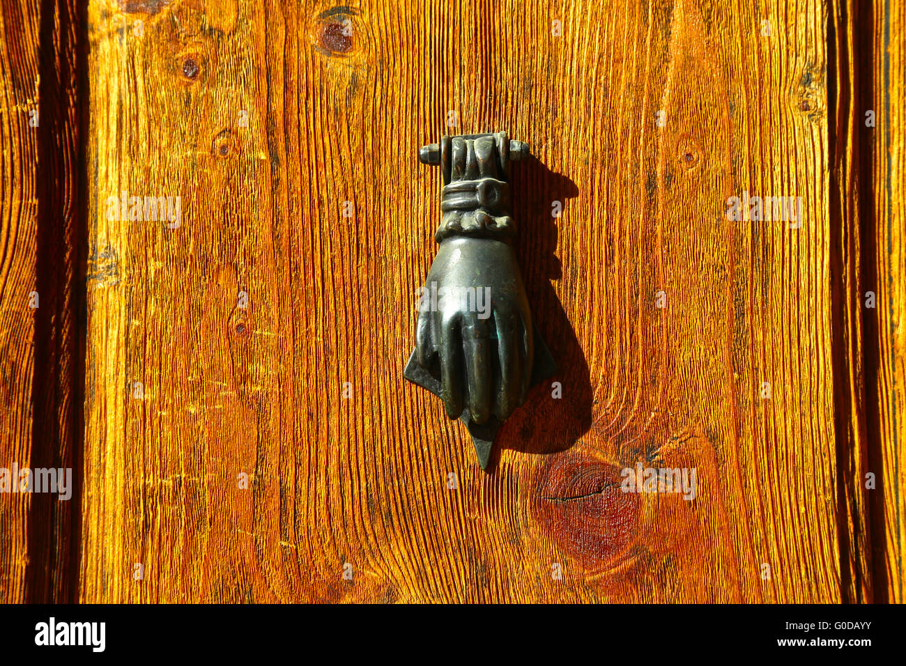 Antique indian door hi-res stock photography and images - Alamy