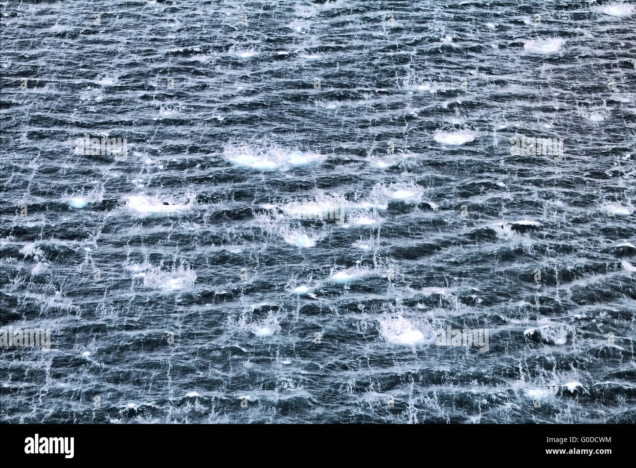 unusual optical illusion: vertical splashing waves Stock Photo