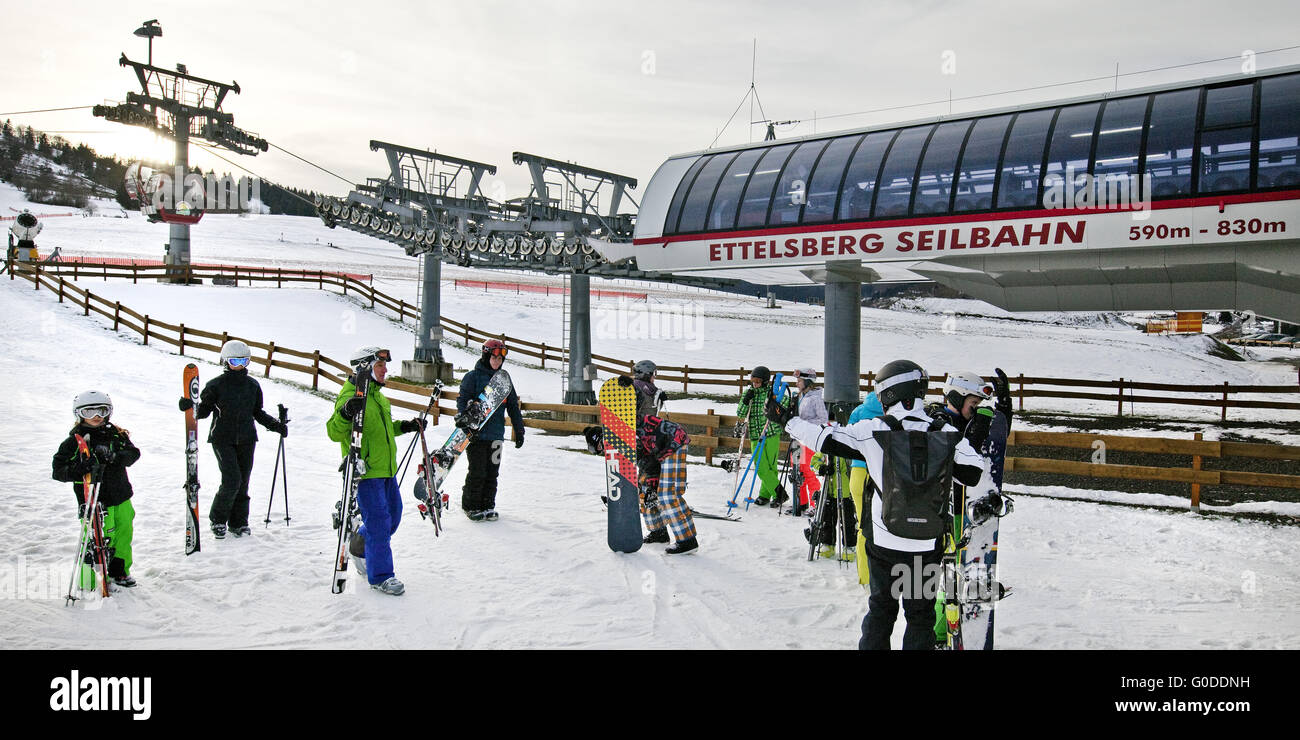 ski tourism at the Ettelsberg cable car, Willingen Stock Photo - Alamy