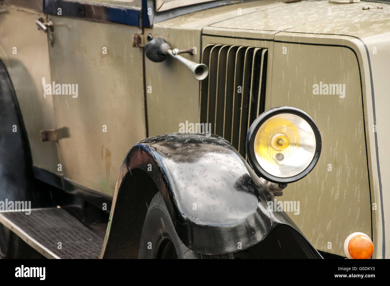 Retro vintage car hi-res stock photography and images - Alamy